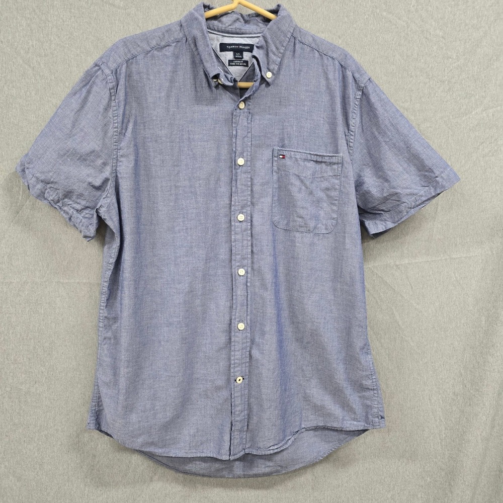 Tommy Hilfiger Mens Custom Fit Short Sleeve Chambray Button Down Shirt Blue L